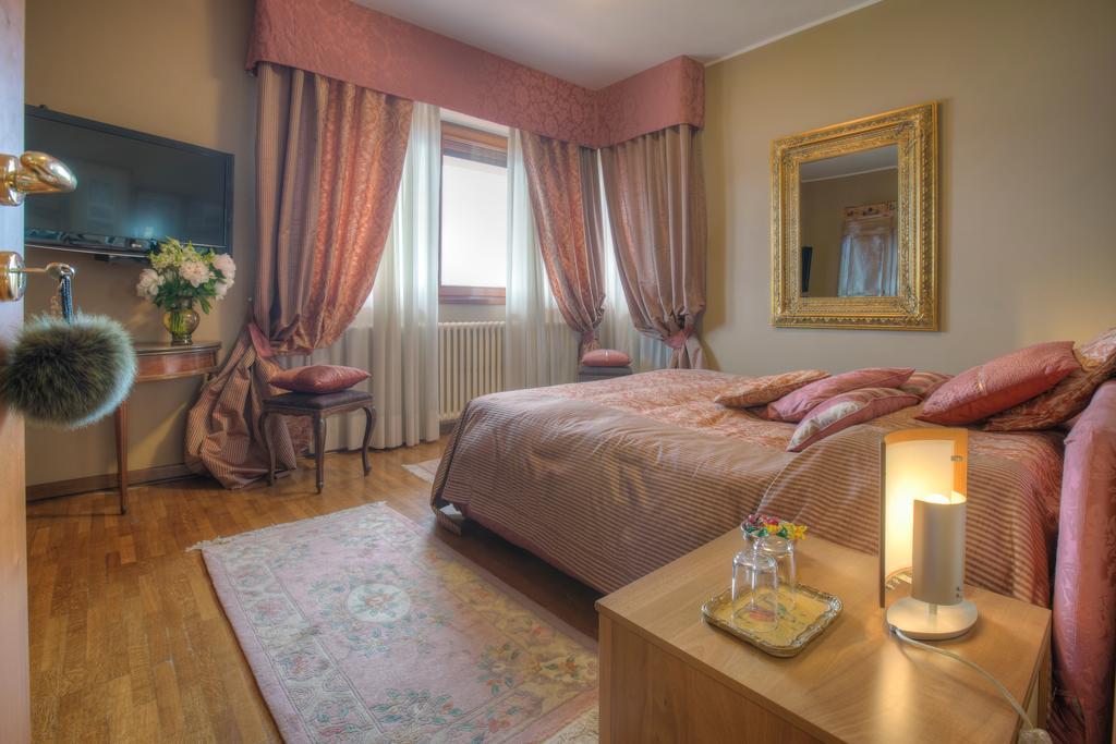 La Volpe Dorata Bed and Breakfast Stresa Zewnętrze zdjęcie